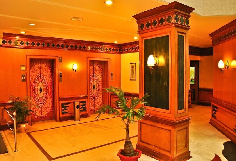 בית מלון כפרי Kanoos Residency