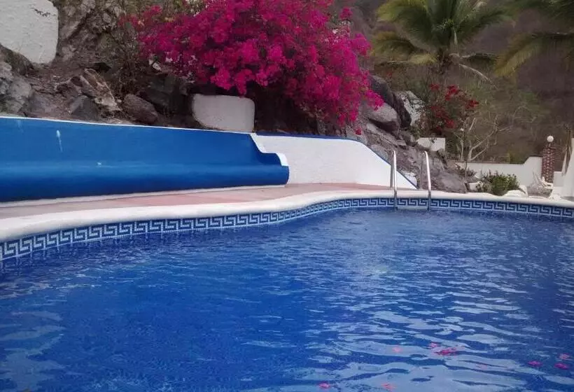 هتل La Quinta Gran Bahía, Cuastecomates   Todo Incluido
