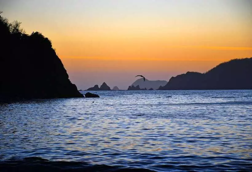 هتل La Quinta Gran Bahía, Cuastecomates   Todo Incluido