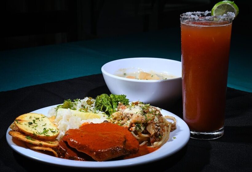 호텔 La Quinta Gran Bahía, Cuastecomates Todo Incluido