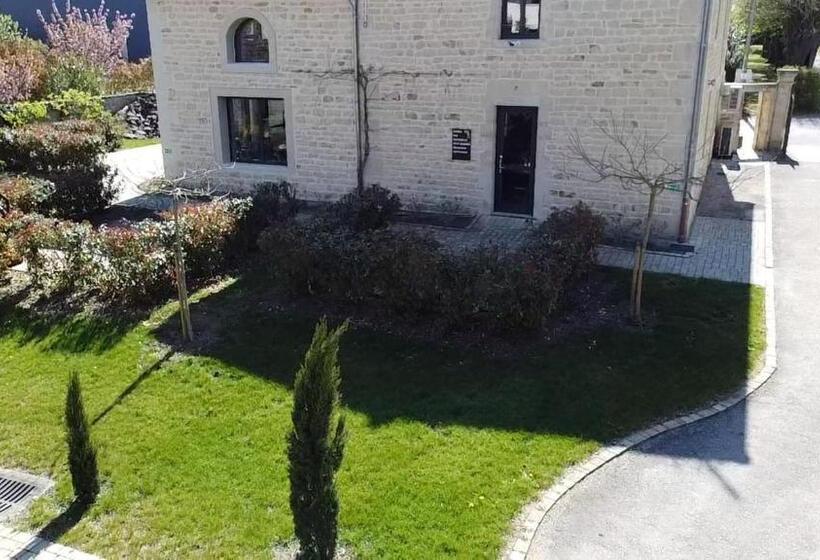 هتل La Vinaigrerie Logis