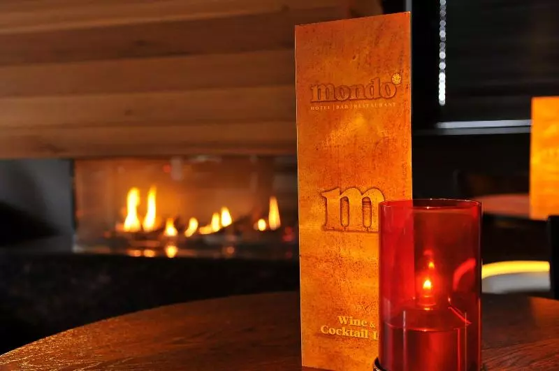 酒店 Mondo