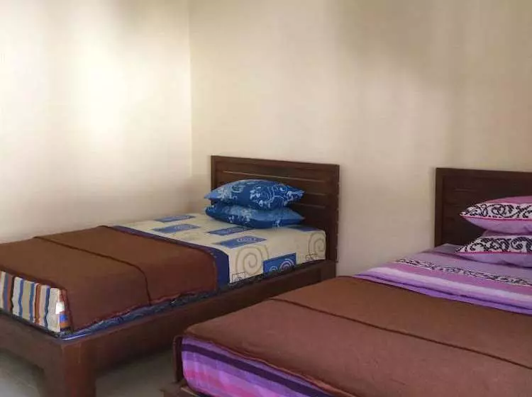 酒店 Star East Bungalows