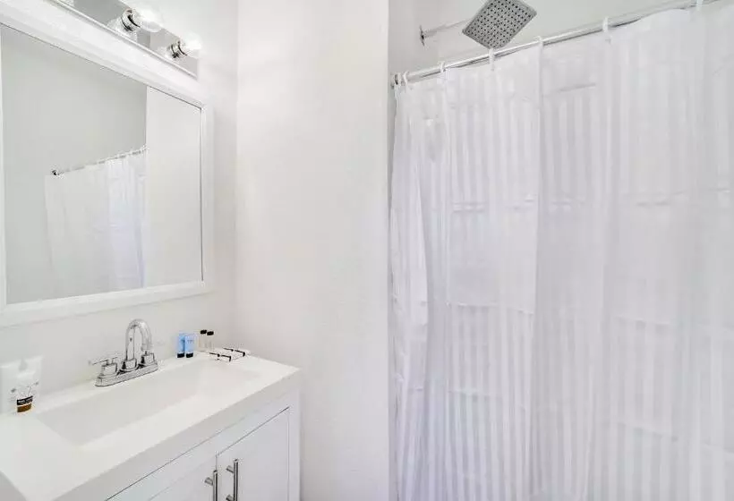 בית מלון כפרי Treehouse