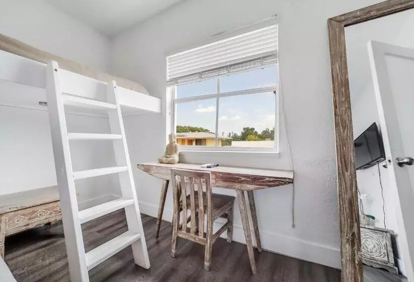 בית מלון כפרי Treehouse