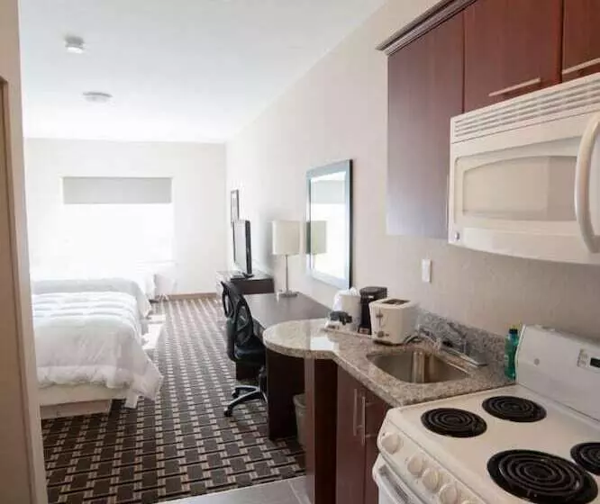 ホテル Western Star Inn & Suites Esterhazy