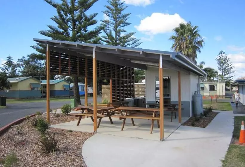 酒店 Woolgoolga Beach Holiday Park