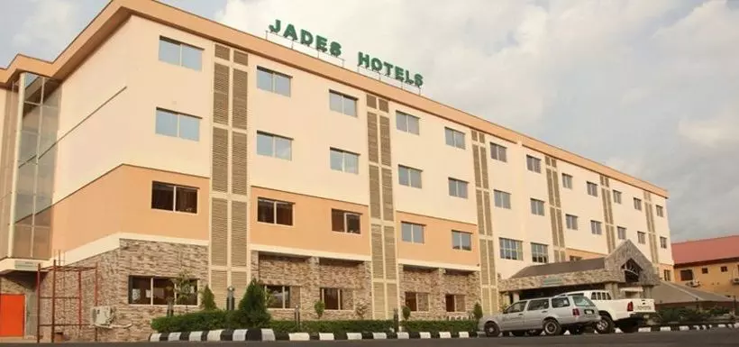 هتل Jades