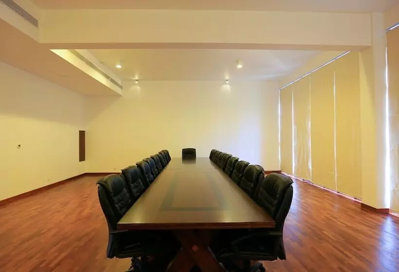 Pandanus Beach Resort & Spa