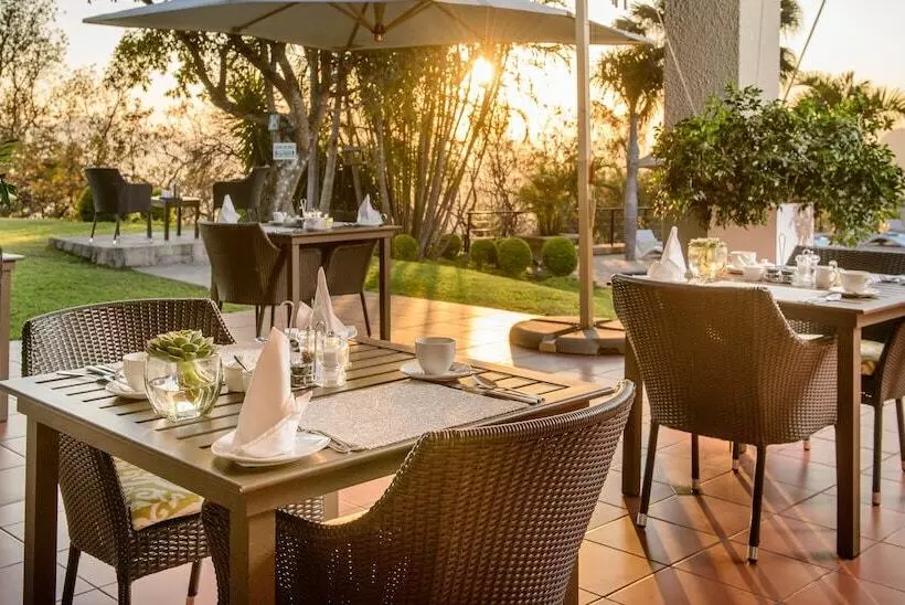 Pensionat Loerie's Call Guesthouse