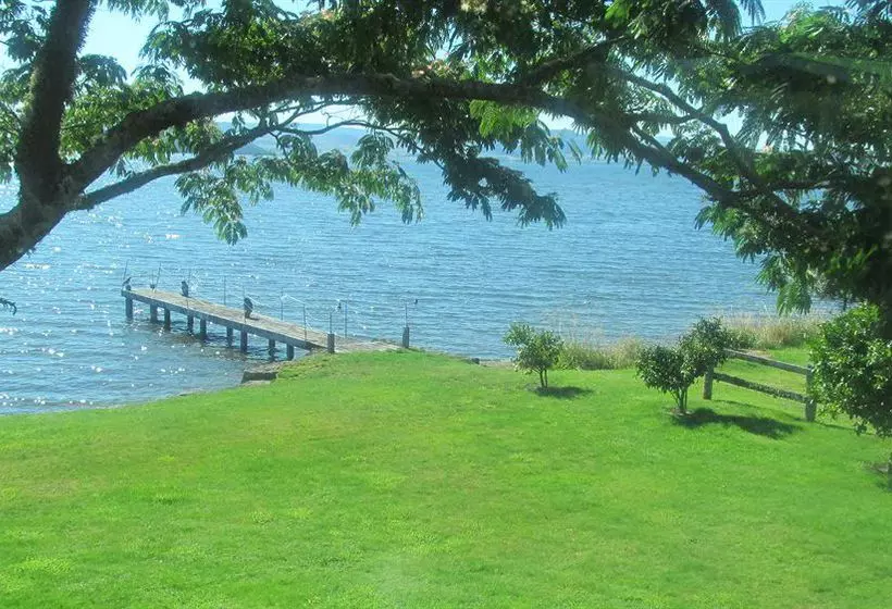 펜션 Nicara Lakeside Lodge