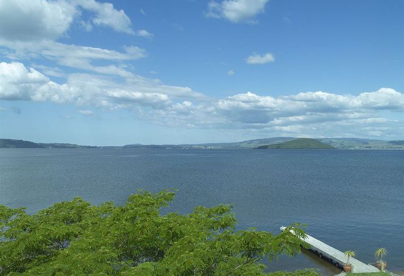 펜션 Nicara Lakeside Lodge