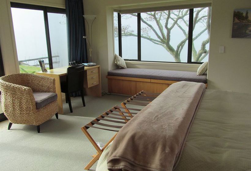 펜션 Nicara Lakeside Lodge