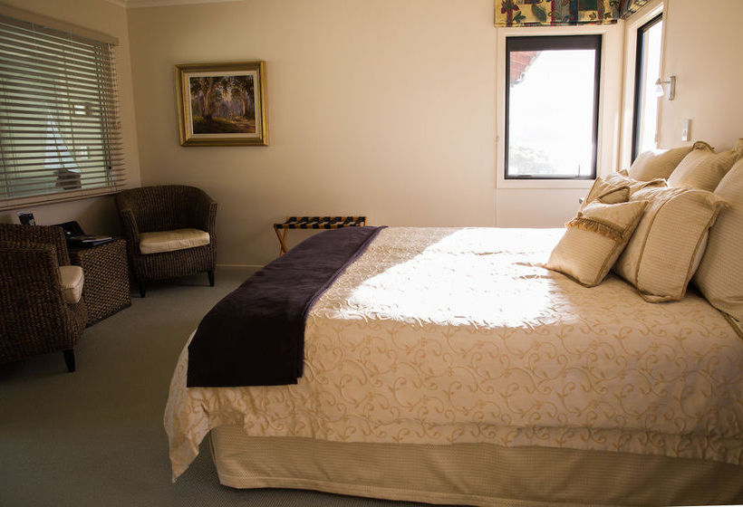 펜션 Nicara Lakeside Lodge