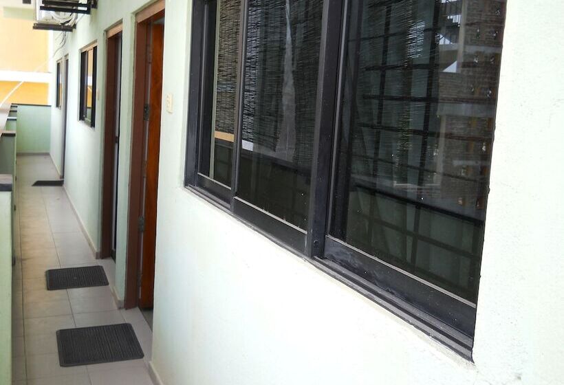 Пансион Ocean View Guesthouse