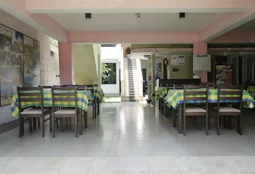 Pensão Ocean View Guesthouse