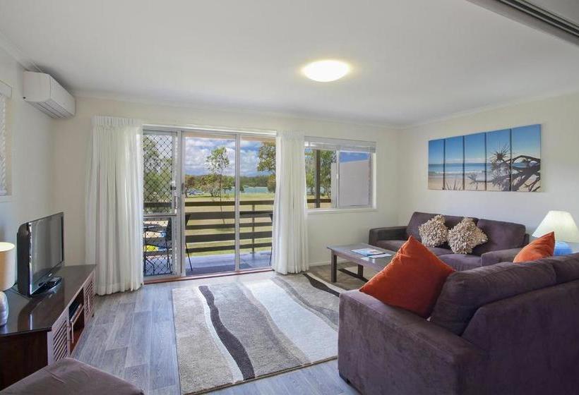 汽车旅馆 Regency Waterfront Noosa