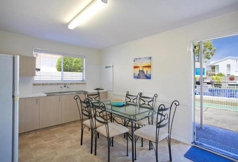 汽车旅馆 Regency Waterfront Noosa