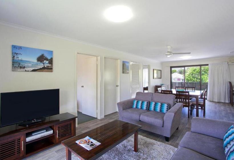 汽车旅馆 Regency Waterfront Noosa