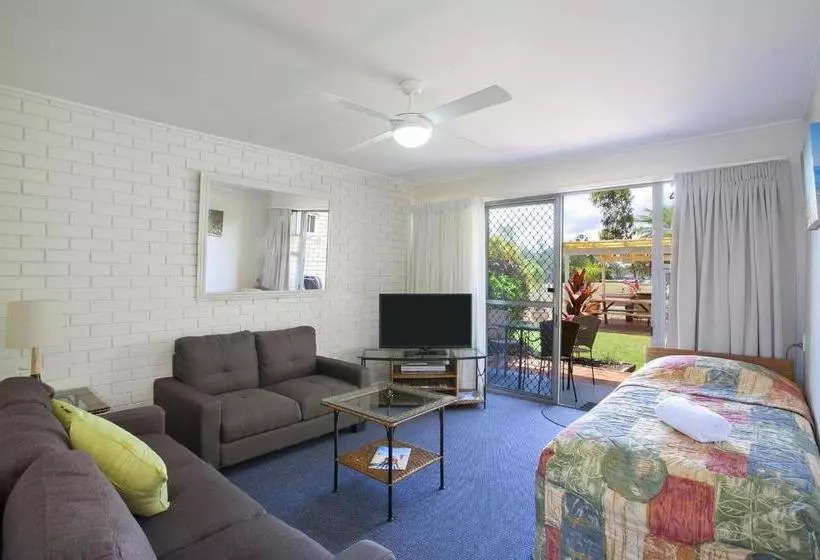 汽车旅馆  Regency Waterfront Noosa