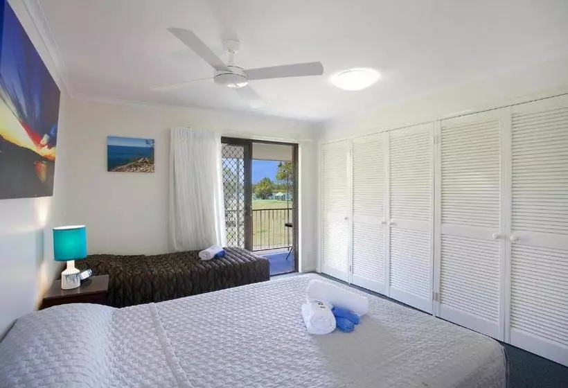 汽车旅馆  Regency Waterfront Noosa