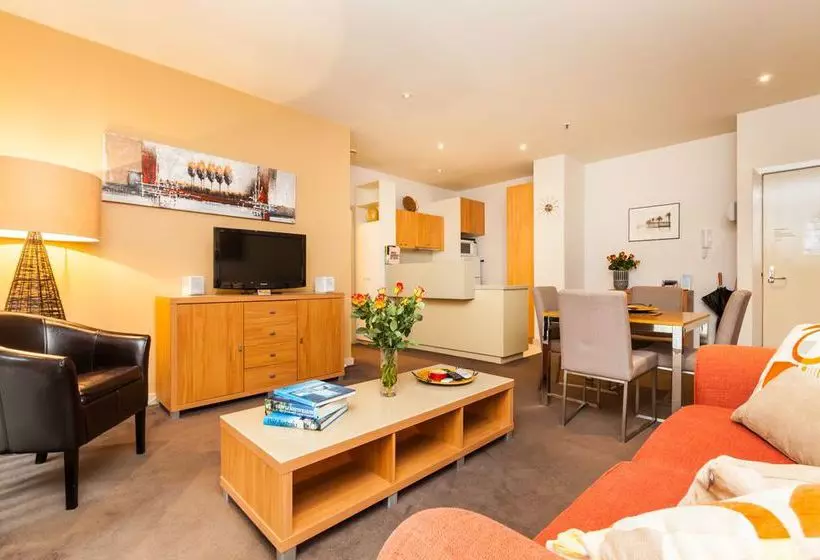 Staycentral Melbourne Serviced Apartments Catani 1