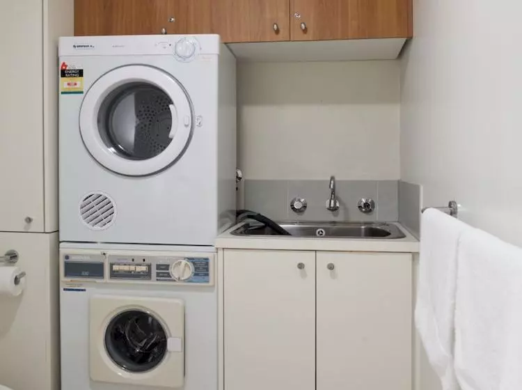 Staycentral Melbourne Serviced Apartments Catani 1