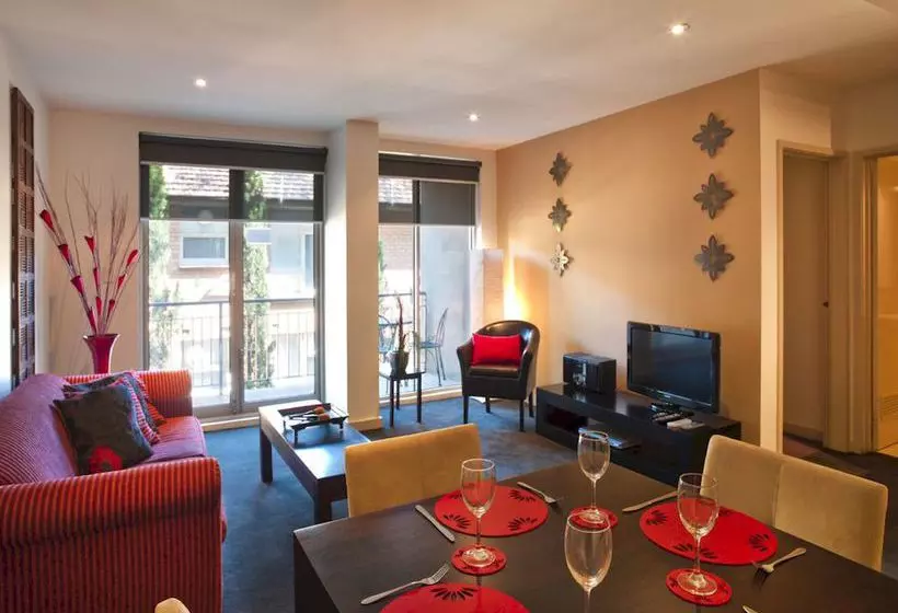 Staycentral Melbourne Serviced Apartments Catani 1