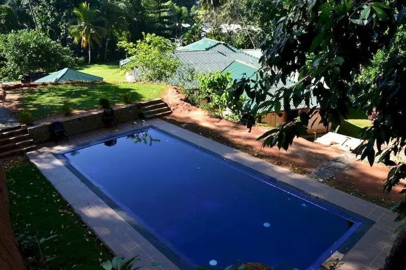 Sweet Cinnamon Kandy