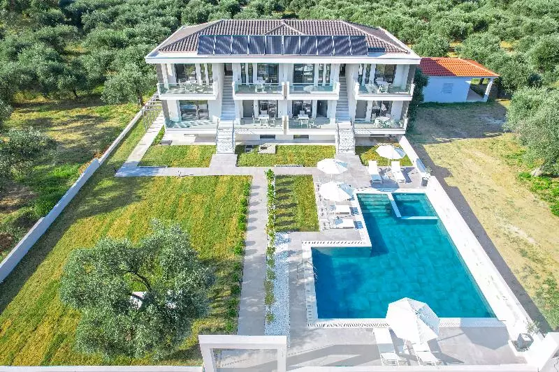 ホテル Olia Thassos Luxury Apartments
