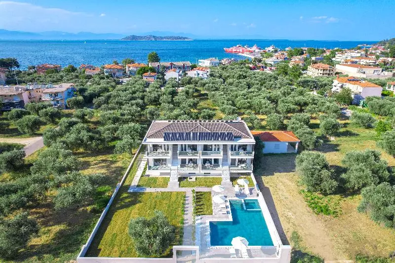 ホテル Olia Thassos Luxury Apartments