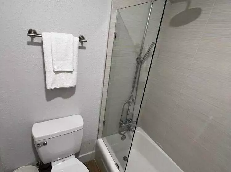 Hotelli Oneway Savannah