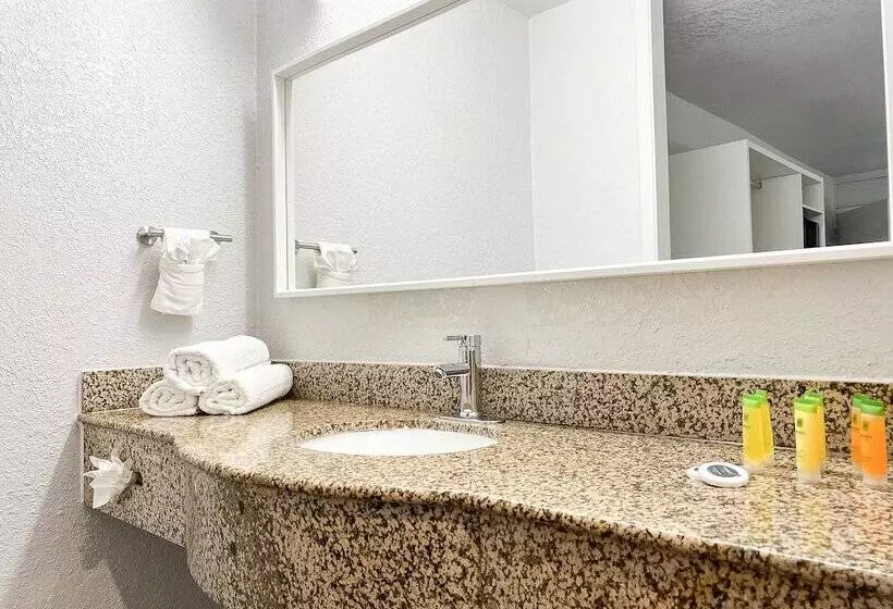 Hotelli Oneway Savannah