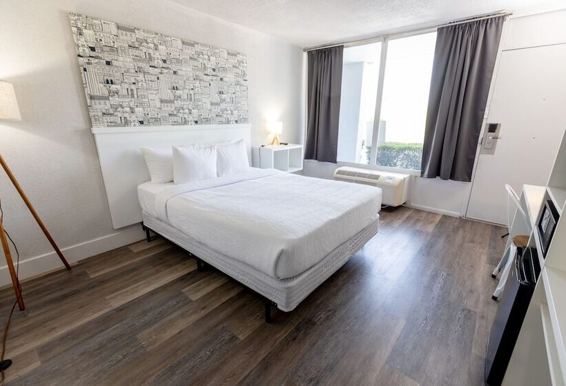 Szálloda Oneway Savannah