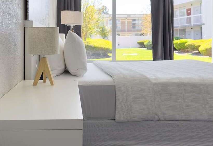 Szálloda Oneway Savannah