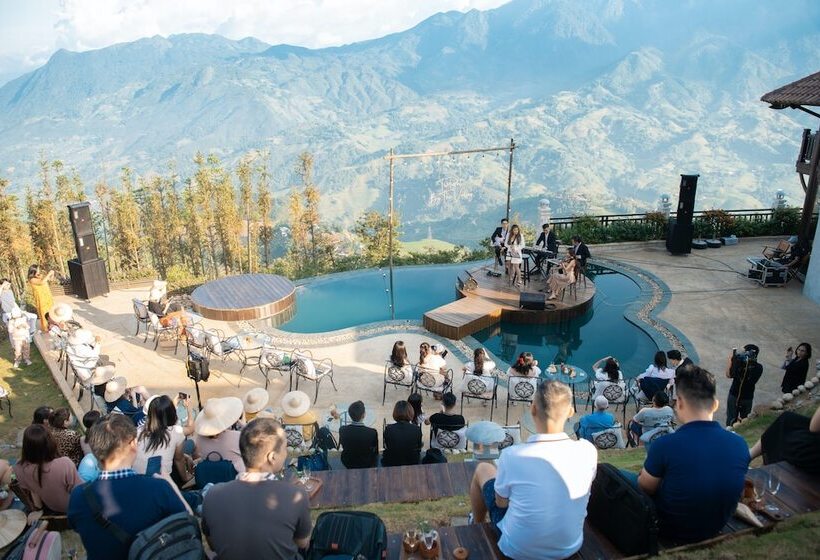 هتل Ville De Mont Mountain Resort