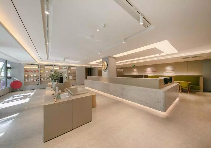 Ji Hotel Beijing Jianguomen Baiqiao Street