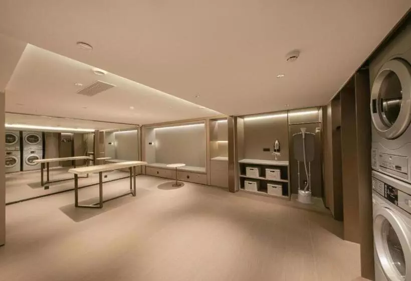 Ji Hotel Beijing Jianguomen Baiqiao Street