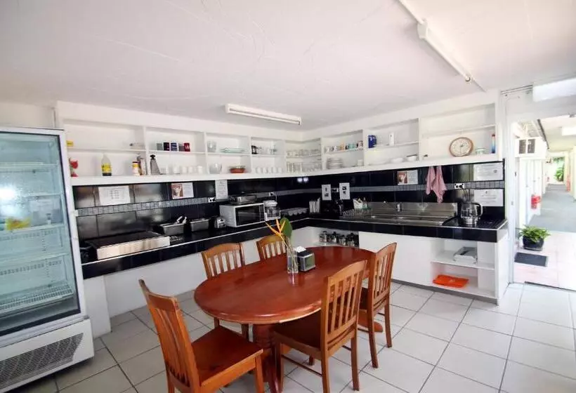 Общежитие Cstay