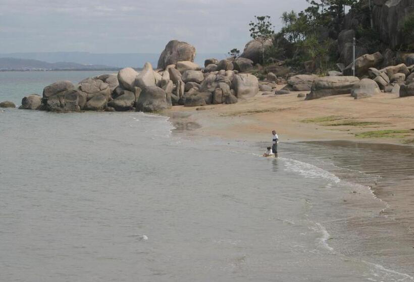 ユースホステル Cstay