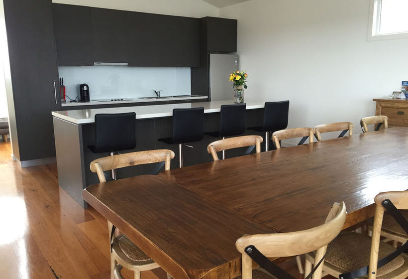 فندق Anchors Beach House