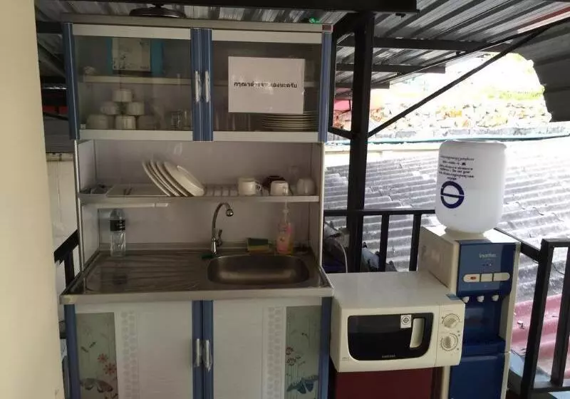 호텔 Baan Kaew Ruen Kwan