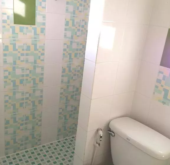 בית מלון כפרי Casa Narinya @ Suvarnabhumi Airport