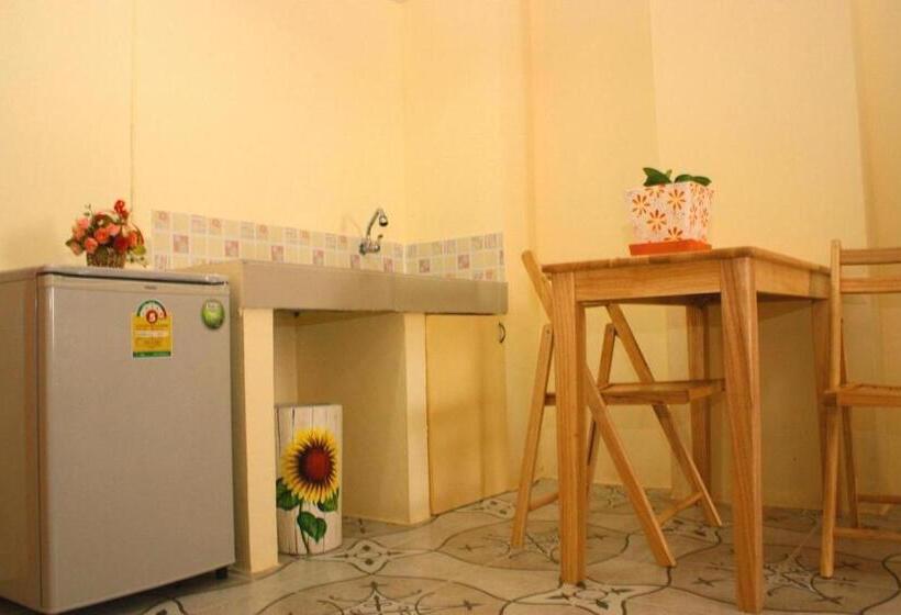 ホテル Casa Narinya @ Suvarnabhumi Airport