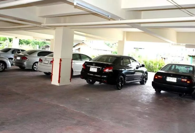 בית מלון כפרי Casa Narinya @ Suvarnabhumi Airport