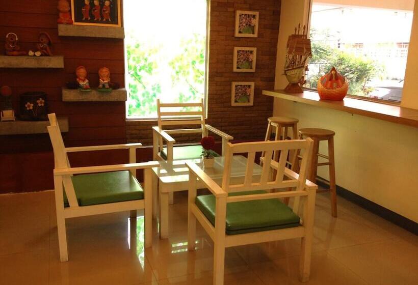 ホテル Casa Narinya @ Suvarnabhumi Airport