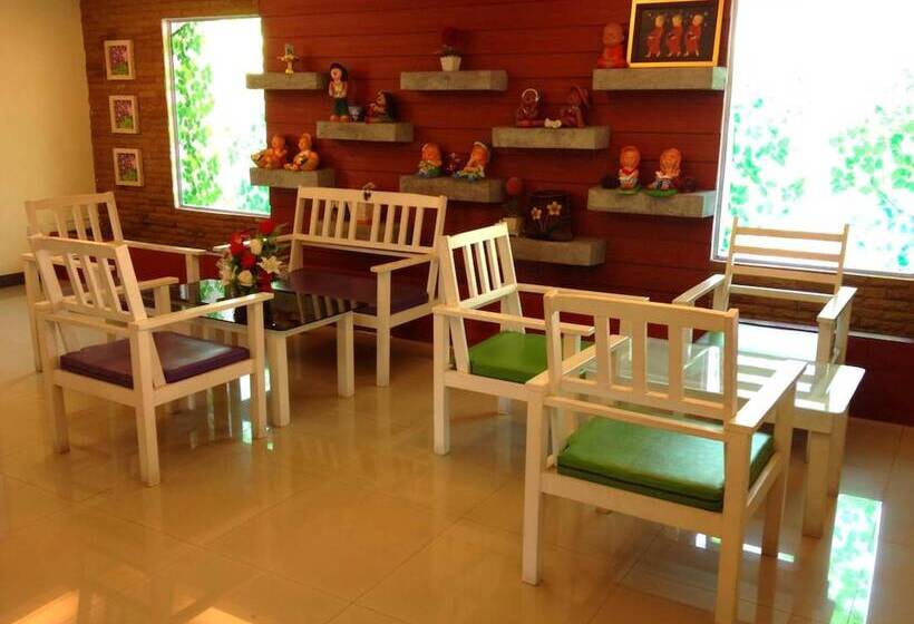 ホテル Casa Narinya @ Suvarnabhumi Airport