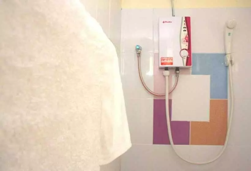 בית מלון כפרי Casa Narinya @ Suvarnabhumi Airport