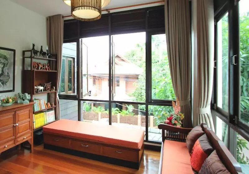 Hotelli Huen Hug Chiang Mai