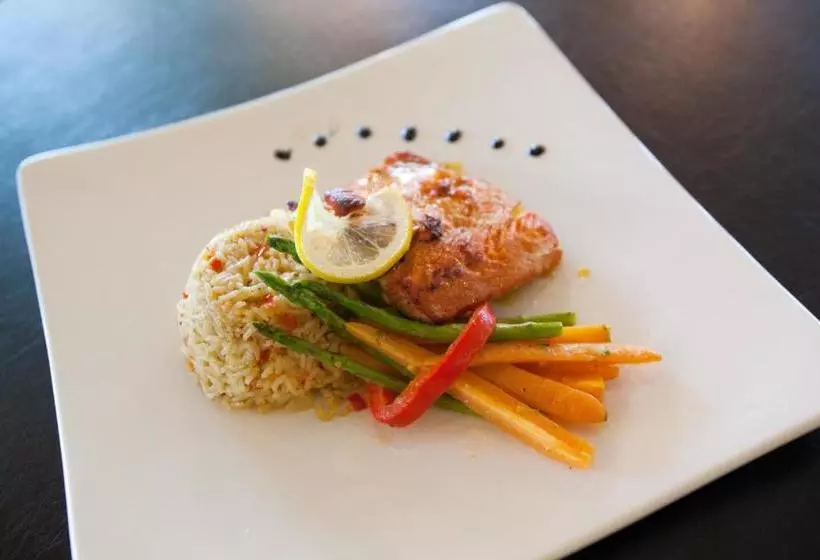 فندق Paradise Canyon Golf Resort